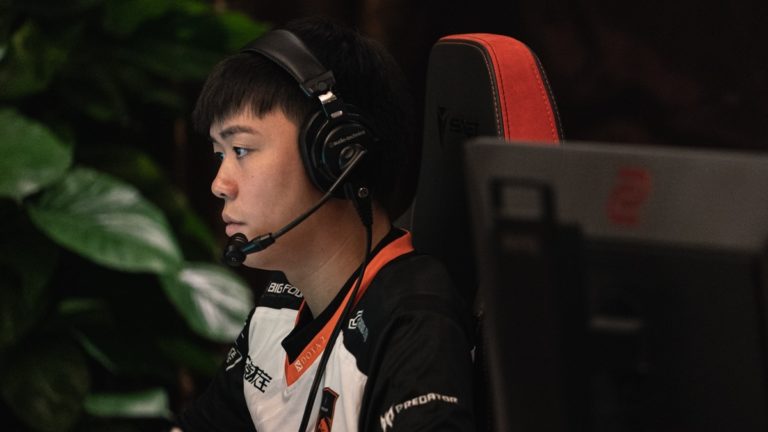 Team SMG deler veje med kpii på vej ind i næste Dota 2 -sæson