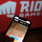 'League of Legends' Dev Riot Games tilbyder store fratrædelsesbonusser efter at have afgjort $100 millioner diskriminationsretssag