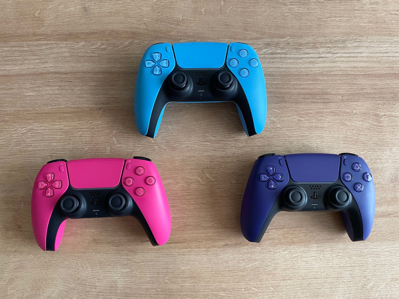 Tjek PS5's nye konsolcovers og DualSense-farver