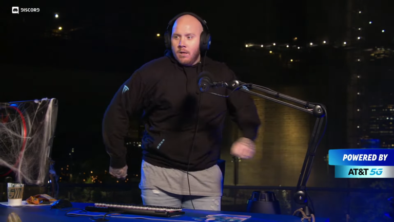 TimTheTatman deler det sjove fanskabte Call of Duty: Warzone-operatørskinbundt-koncept