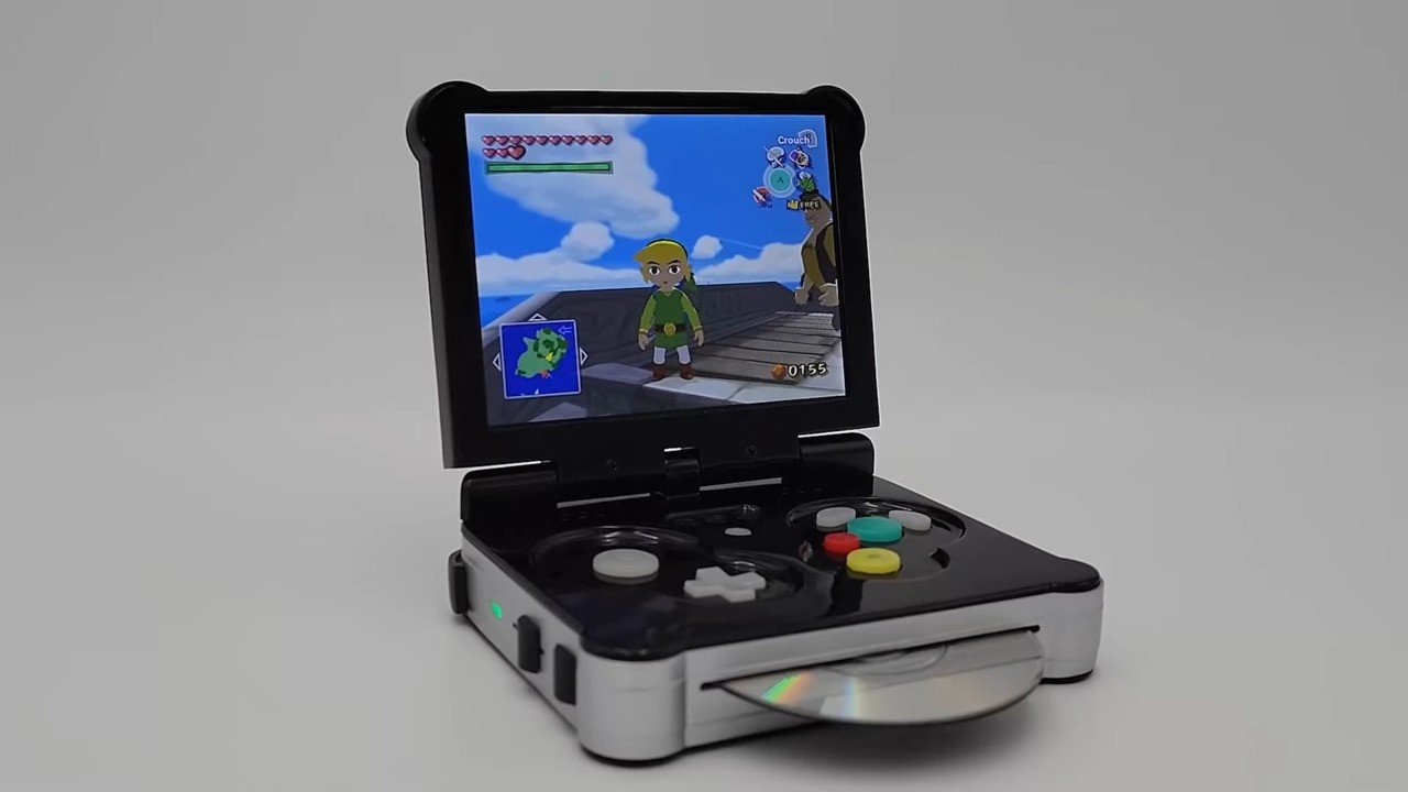 Random: Console Modder gør "Fake Portable GameCube" mock-up til en realitet