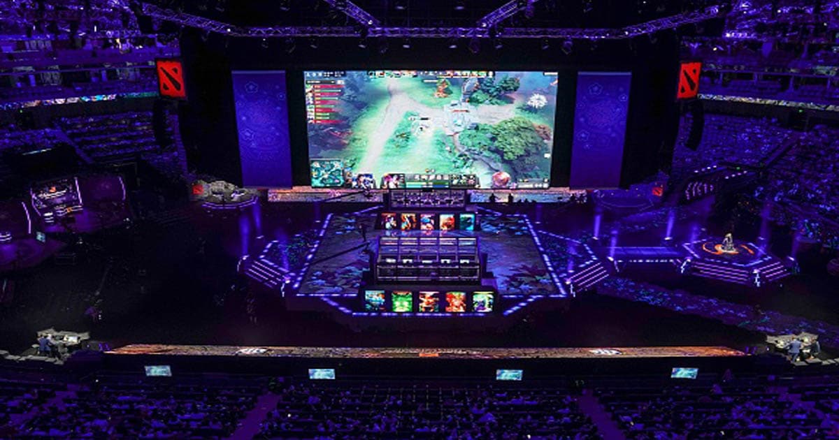 rigeste dota 2-spillere En skærm viser et livebillede af Dota 2 eSports Best of 5-finalekampen