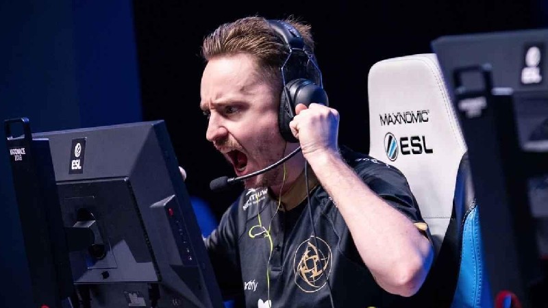 Get_Right CSGO Player
