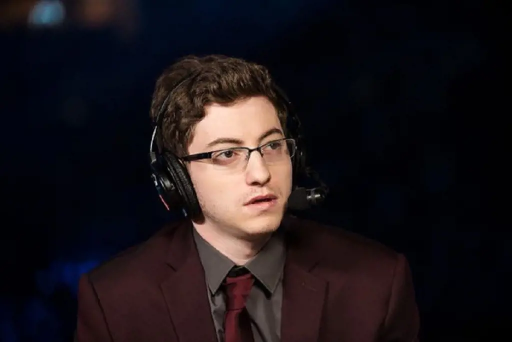 Hvem er Bkop Dota 2-kommentator?  Alder og rigtige navn