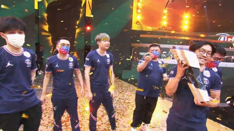 PSG.LGD tager den internationale runback, slog Team Spirit for at vinde Dota 2 Riyadh Masters 2022