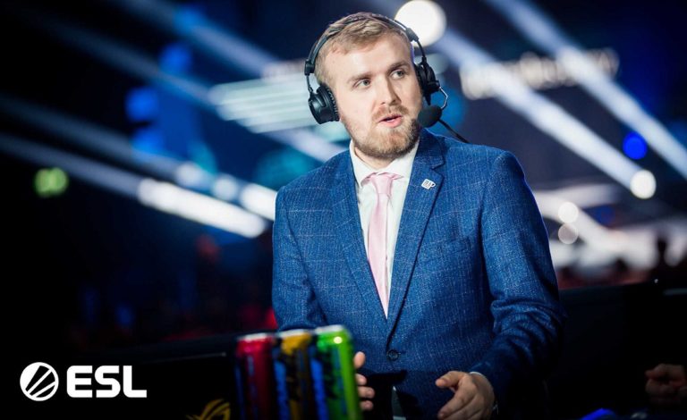 Dota 2-caster gentager 'battle pass' live på Twitch, indtil Valve frigiver 2022 battle pass