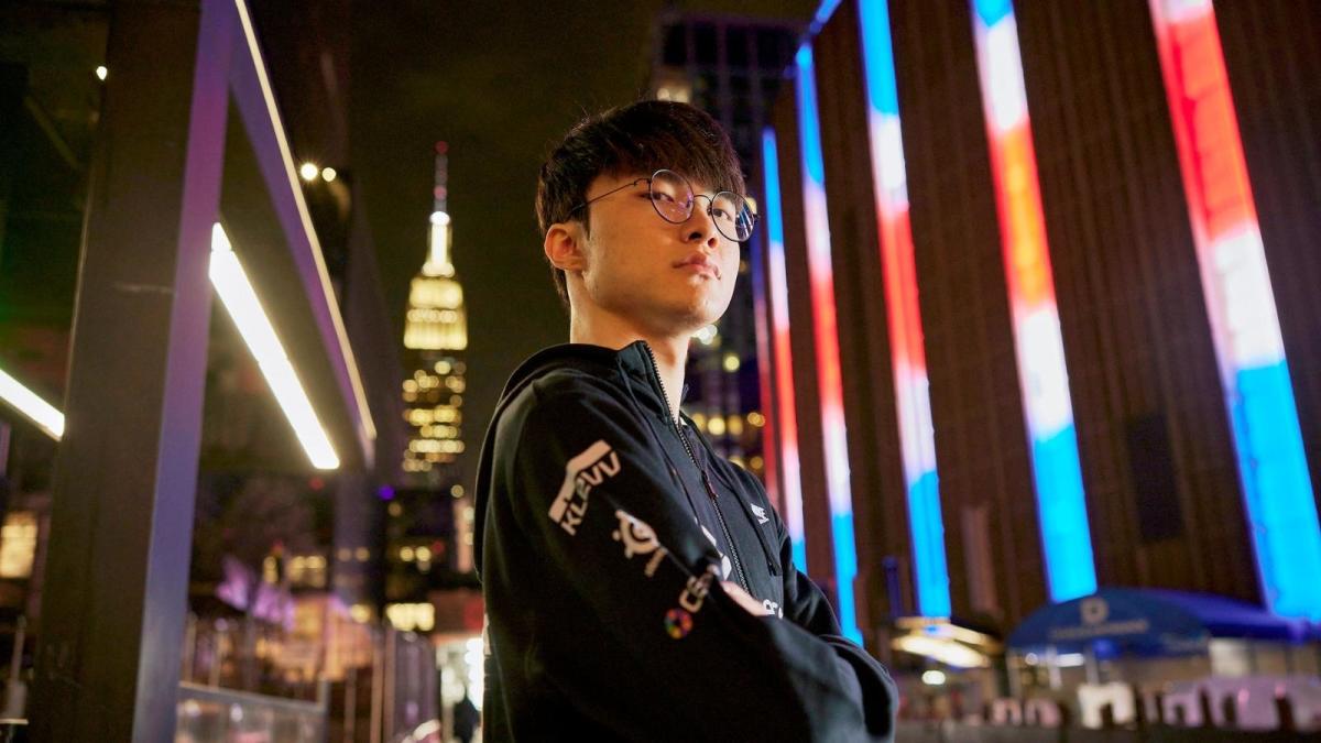 Faker bliver den første pro til at spille 100 League of Legends Worlds-spil