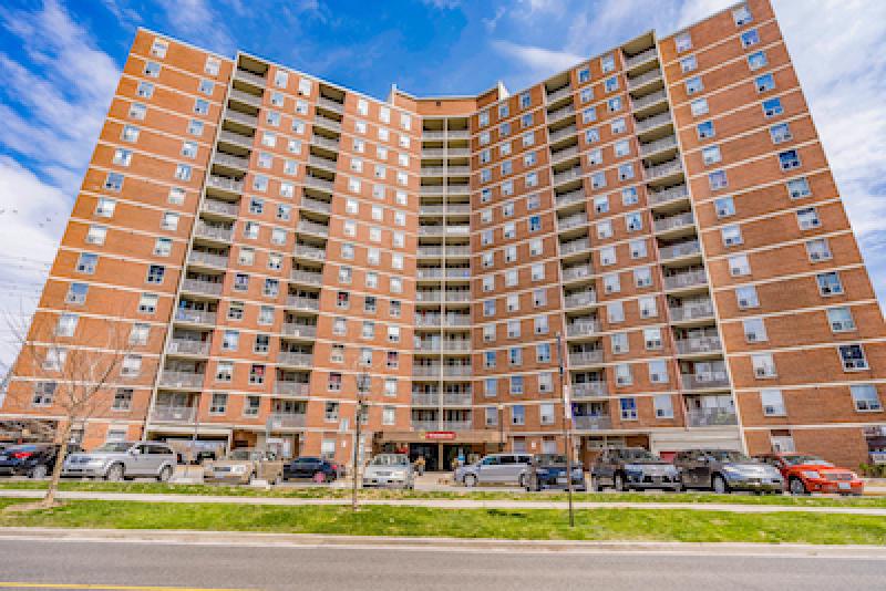 75 Eastdale Ave. i Toronto.  (Med høflighed LaSalle Canada)