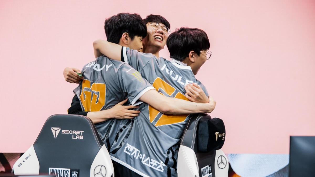 Gen.G overlevede DWG KIA 3-2 for at komme til League of Legends Worlds 2022 semifinaler