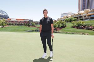 LAS VEGAS, NEVADA - 01. JUNI: Tom Brady poserer til et billede forud for Capital Ones The Match VI - Brady & Rodgers mod Allen & Mahomes på Wynn Golf Club den 1. juni 2022 i Las Vegas, Nevada. (Foto: Carmen Mandato/Getty Images for The Match)