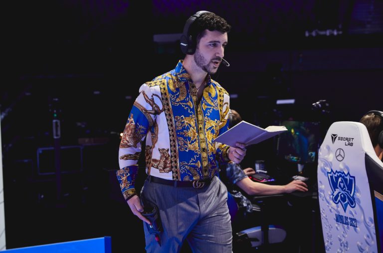 Fnatic skilles ad med Europas mest inspirerende League of Legends-cheftræner forud for 2023