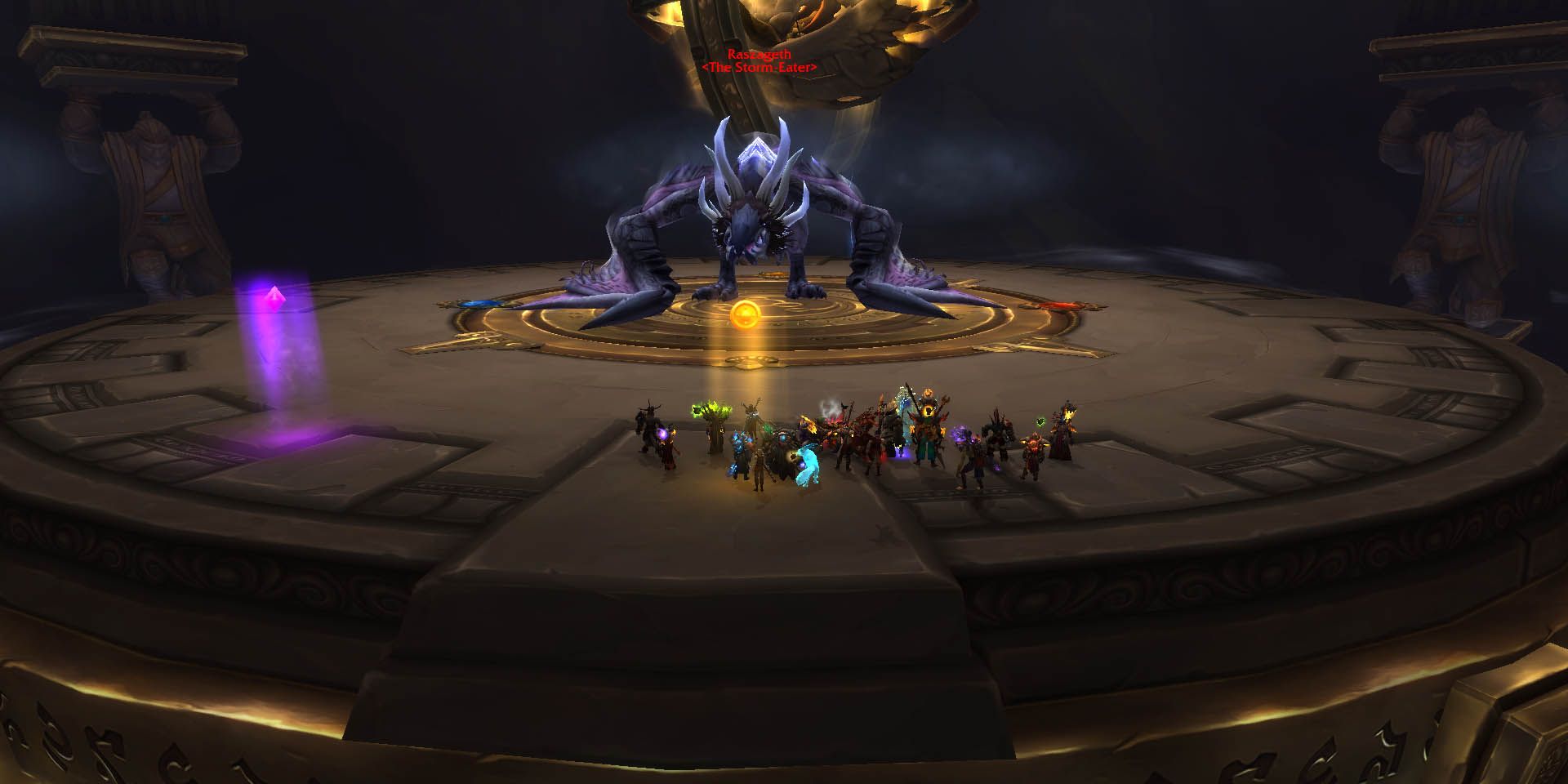 World of Warcraft - et plyndrehold, der står over for en stor blå drage