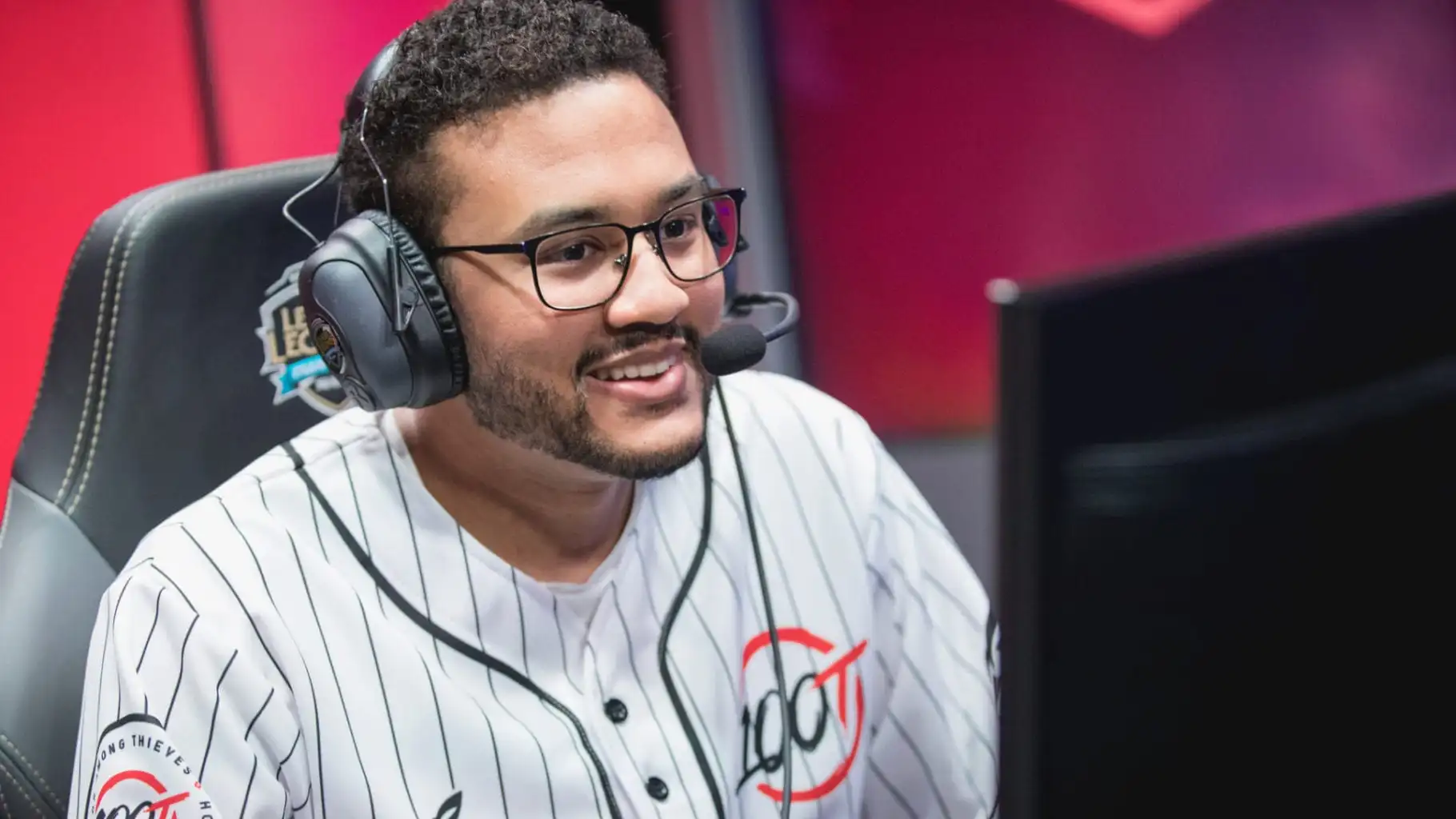 Aphromoo trækker sig fra League of Legends
