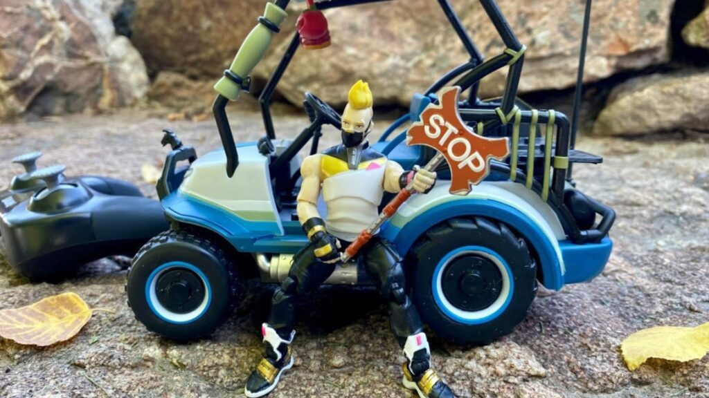 Et RC Fortnite køretøj