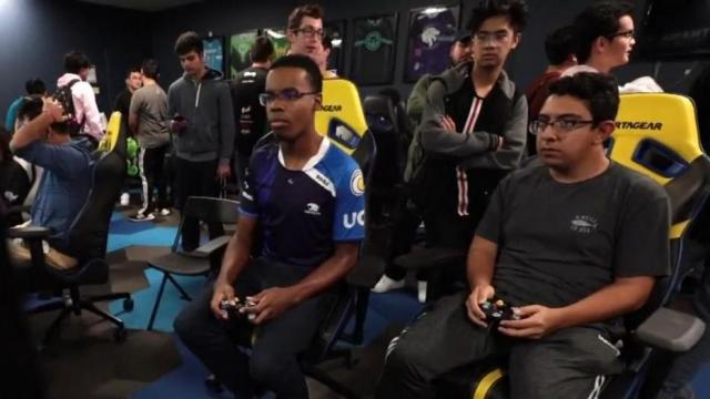 Et stigende antal HBCU'er tilføjer esports til deres læseplan for at hjælpe med at tiltrække studerende.
