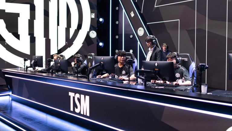 TSM GM slår tilbage på rapporten, der hævder, at LoL-vagten fik 24-timers lønnedgang ultimatum