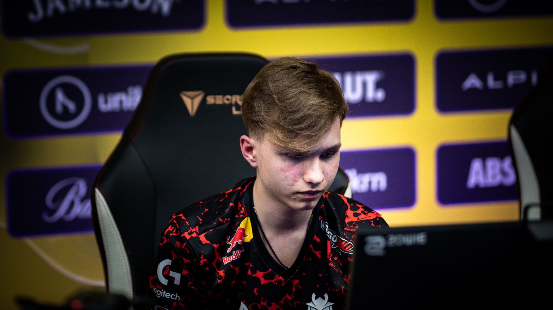 M0NESY: Jeg planlagde at blive en professionel Dota 2-spiller