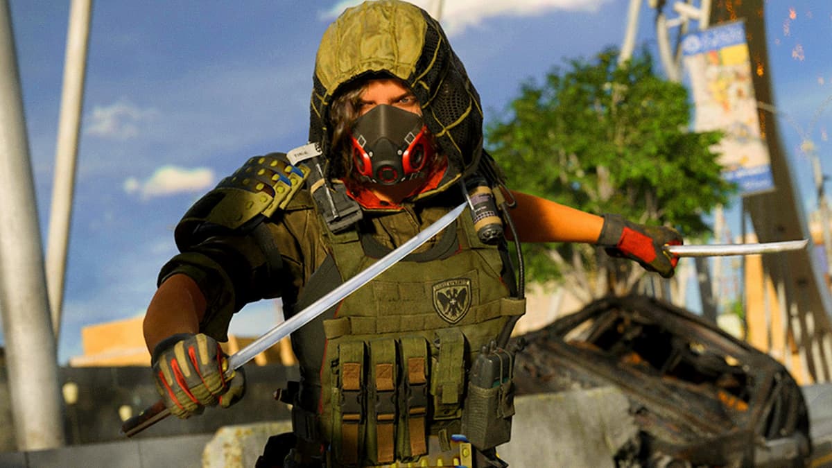 call of duty warzone 2 hooded man with mask and blades in sunny area