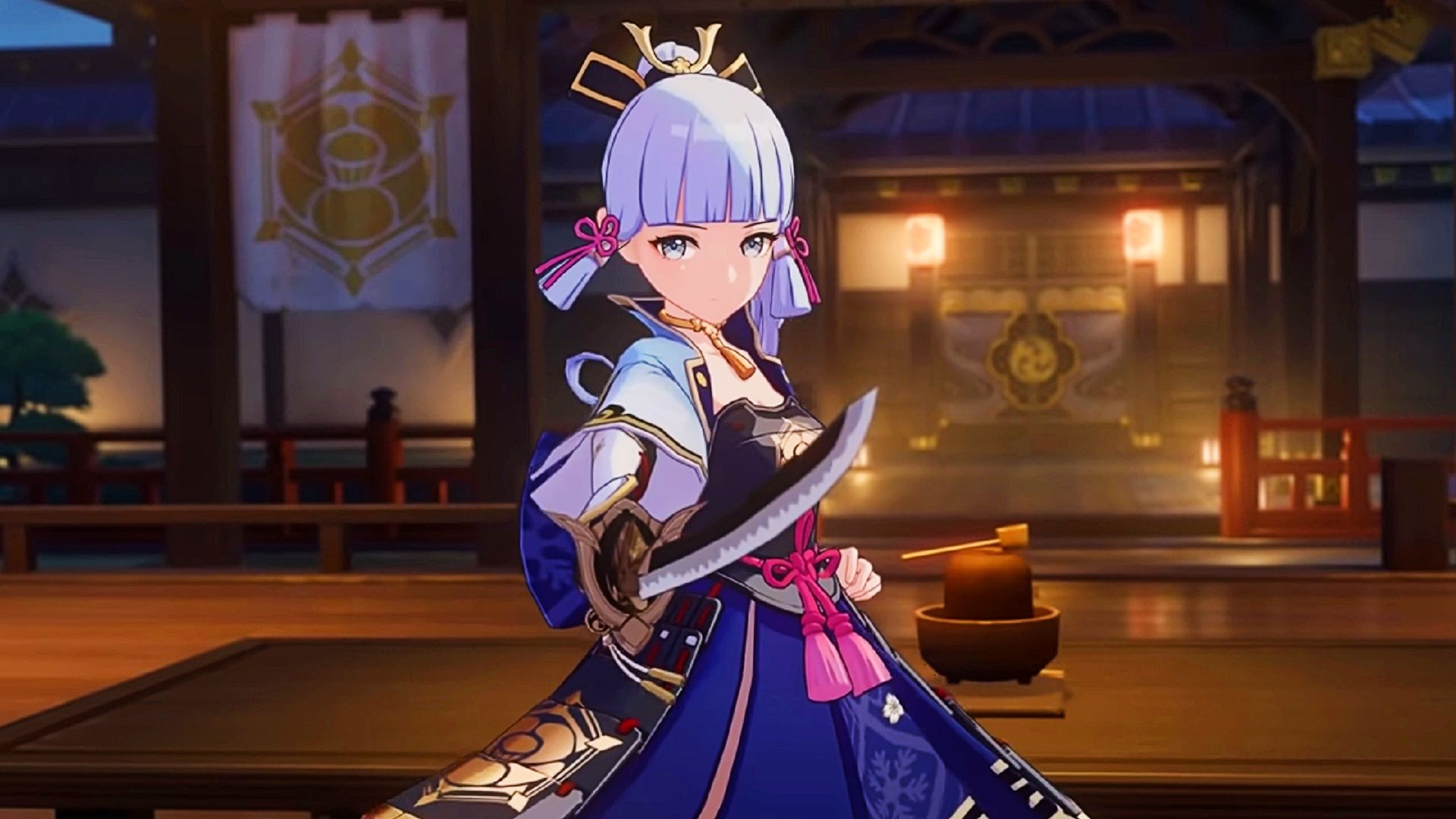 Ayaka gør sig klar til at angribe i Genshin Impact
