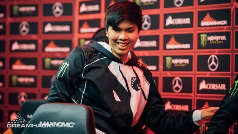 Leviatán assembles the most random roster for Dota 2 debut
